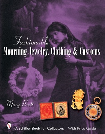 Fashionable mourning jewelry, clothing, and customs