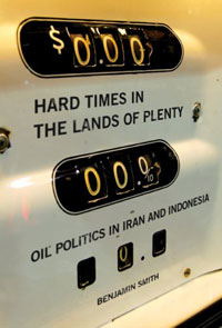 Benjamin Smith - «Hard Times in the Lands of Plenty: Oil Politics in Iran and Indonesia»